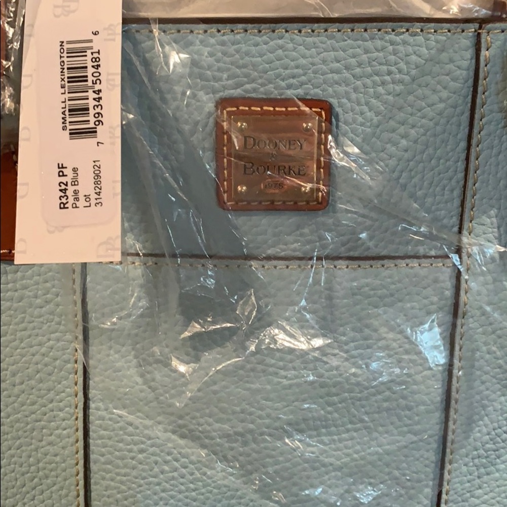 Dooney amd Bourke Small Lexington bag
